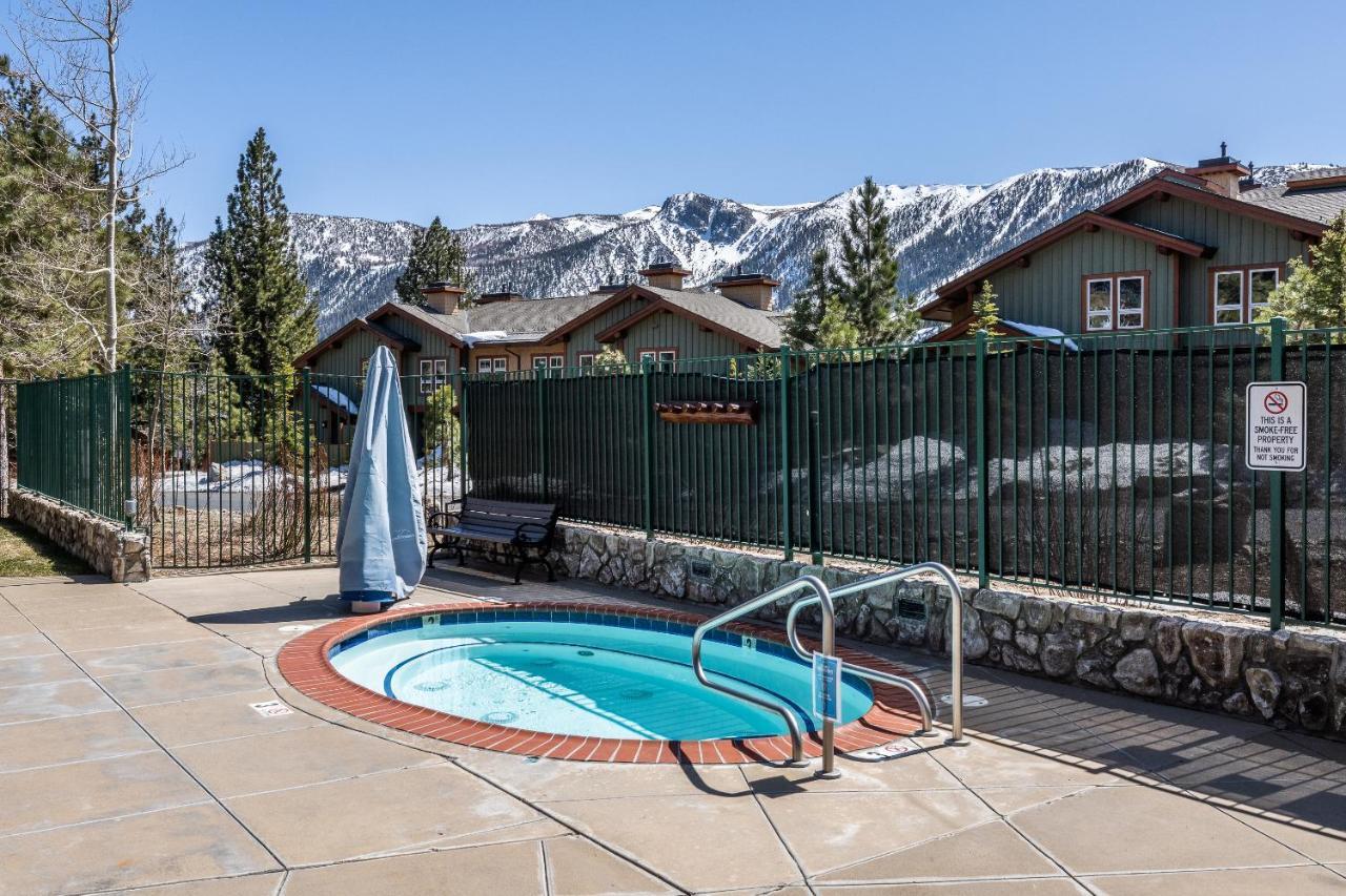 Juniper Springs Lodge #413 - Luxury Ski In Ski Out! 2 Bedroom Mammoth Lakes Luaran gambar